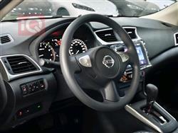 نيسان سيلفي